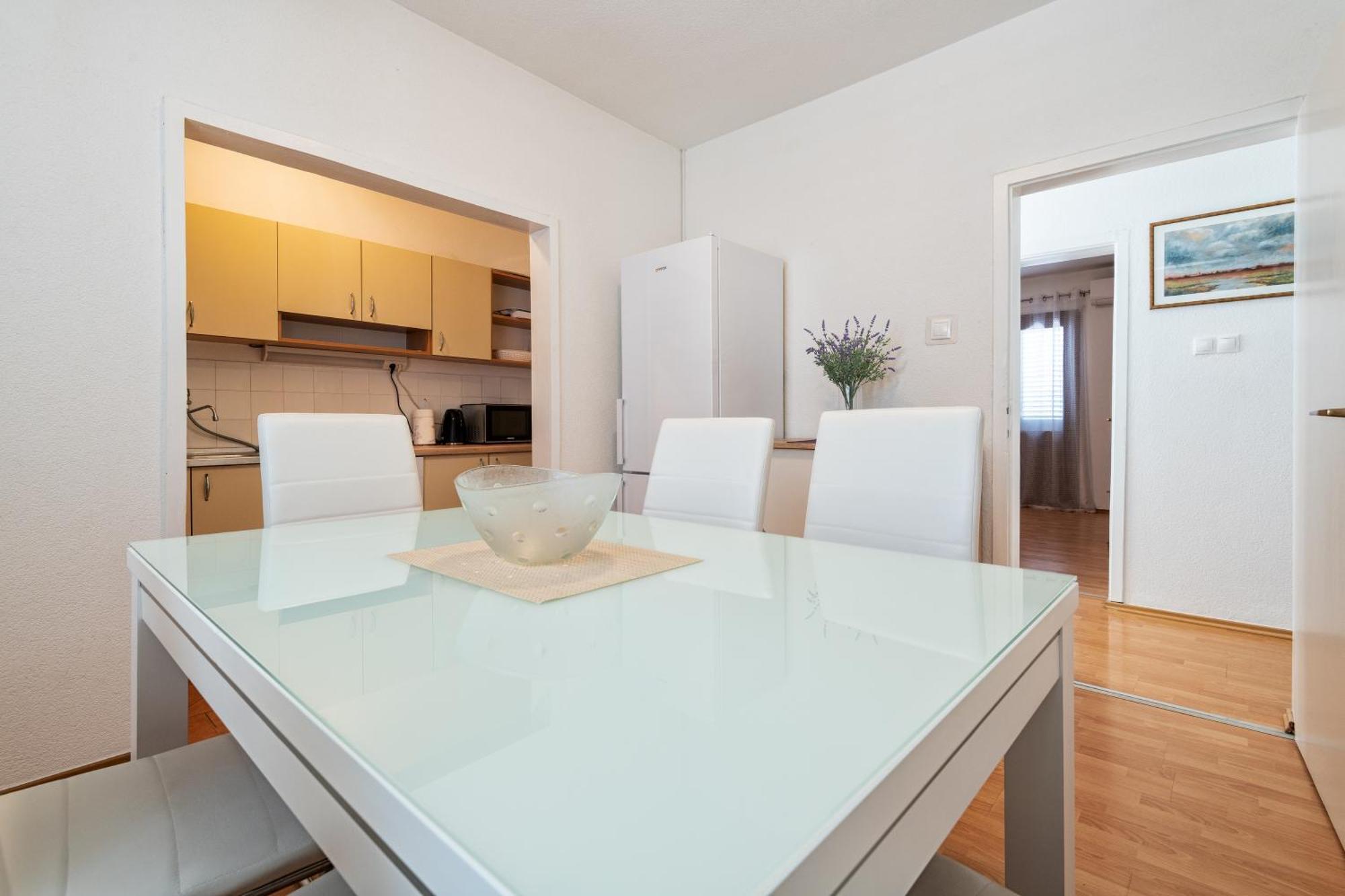 Apartment Mihaela Блаце Экстерьер фото